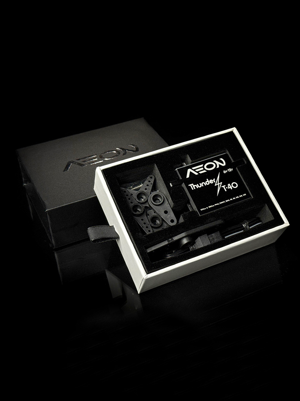Aeon RC Thunder T-40 Brushless, Multi-Protocol, Event-Driven 6v-12V programmable servo