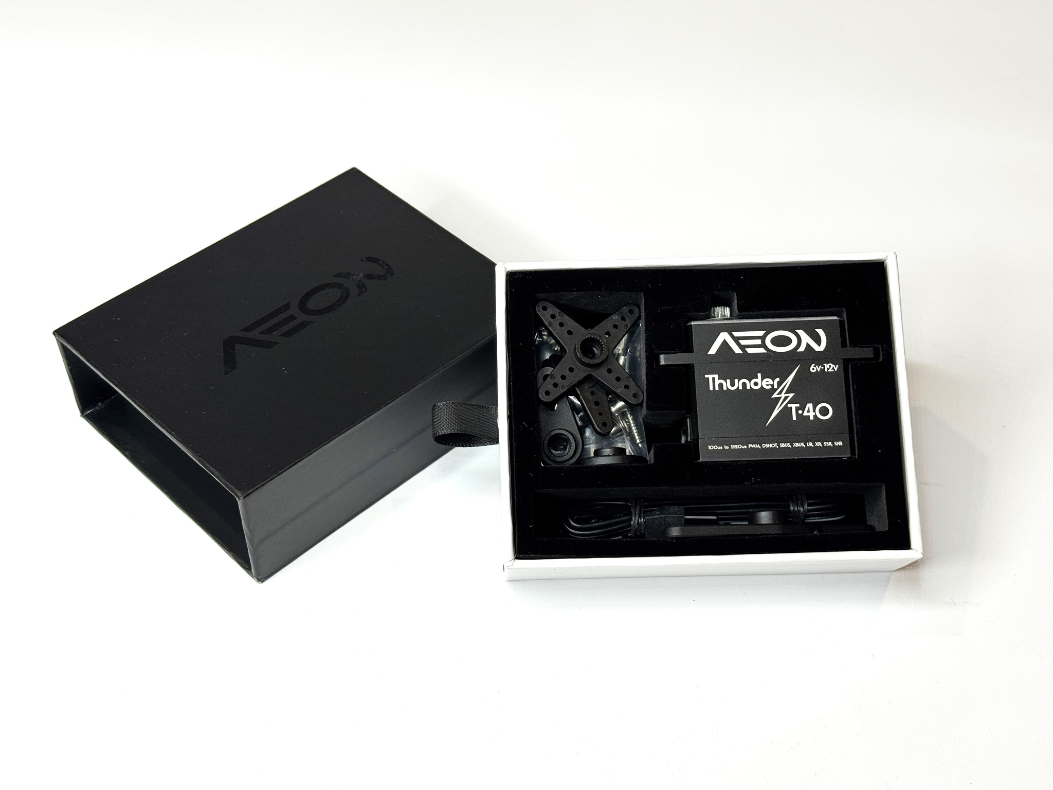 Aeon RC Thunder T-40 Brushless, Multi-Protocol, Event-Driven 6v-12V programmable servo